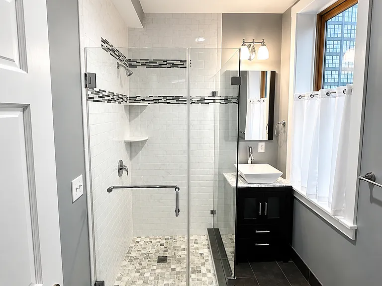 2030 W 25th St #203 — Photo 26