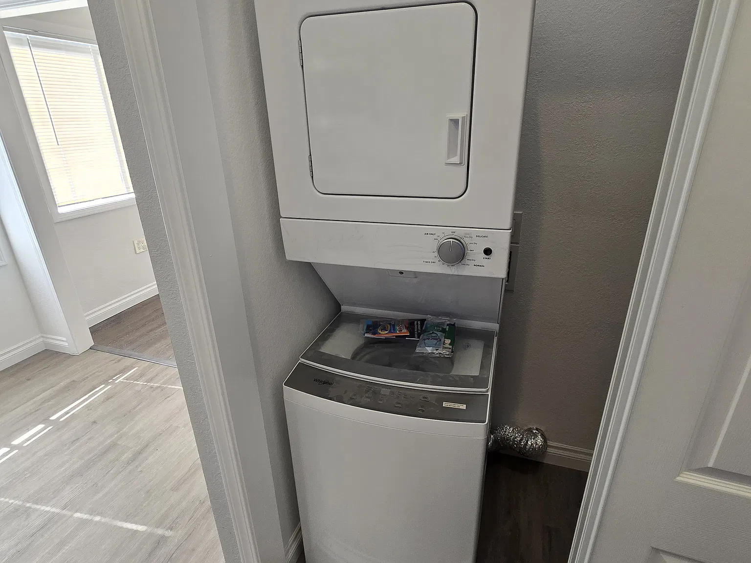 1 bed, $2,000 — Photo 4