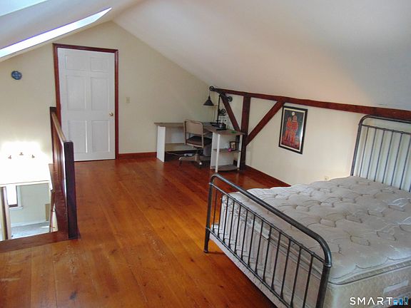 5th image of 247 Washington Avenue