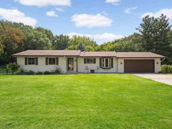 13712 E Wellington Cres, Burnsville, MN 55337