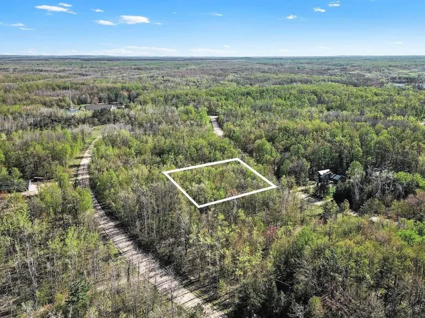 618 Pinevalley Dr, Mancelona, MI 49659