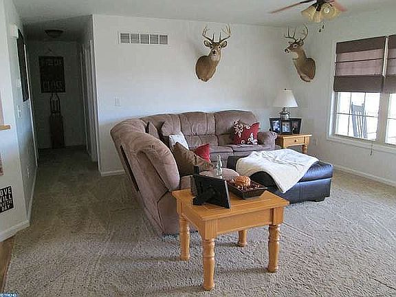 5th image of 10711 Crescent Shore Dr
