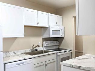 2266 Duluth St N APT 303, Saint Paul, MN 55109