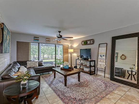 5th image of 1060 Homewood Blvd #104