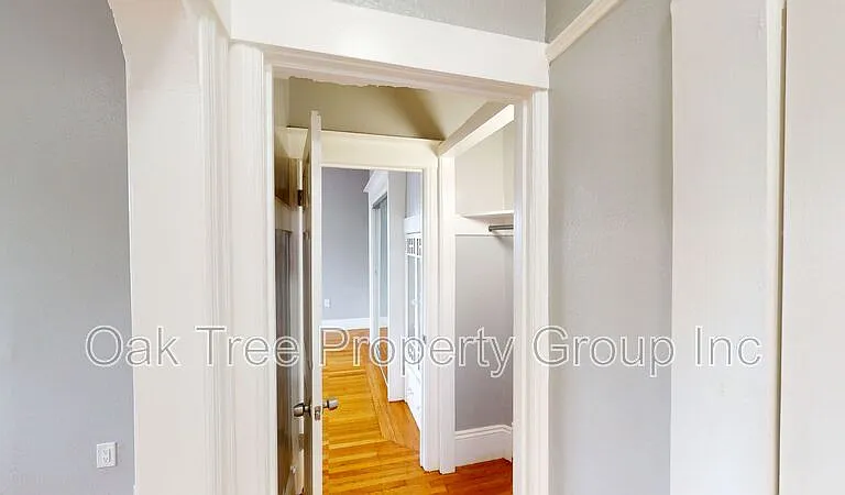 624 31st St #628 — Photo 12