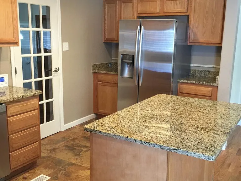 1790 W Burlington Pl — Photo 4