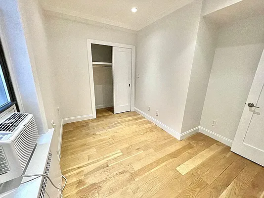 Rented by REAL New York | media 9