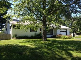 90 Vernon St, Greenfield, MA 01301