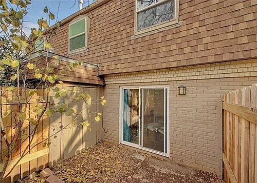 2304 Barton Village Cir Photo 1