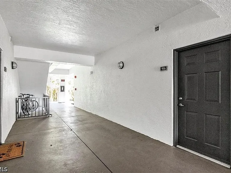 7940 Preserve Cir #916 — Photo 18