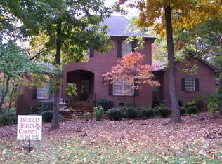 104 Oak Shadow St, Russellville, AL 35653