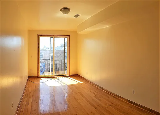 Rented by Bedford And Dean LLC | media 9