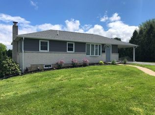 4051 Easy St, Harrisburg, PA 17109