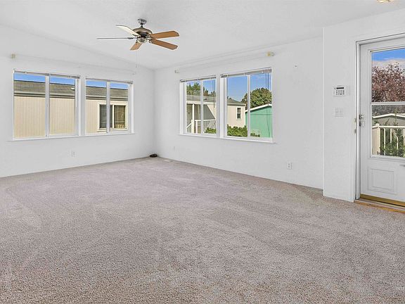 3rd image of 3610 15th St Space 39
