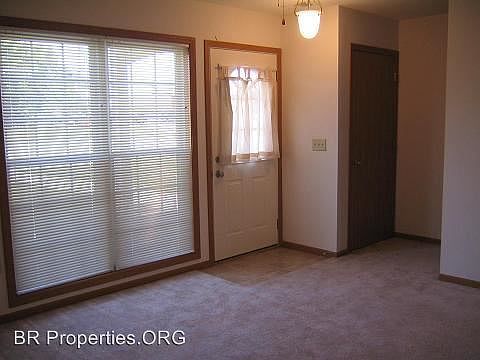 5th image of 6315 52nd St Unit 1