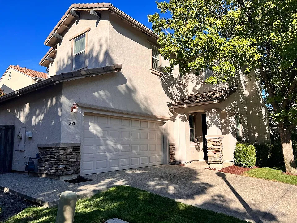 230 Natalino Cir