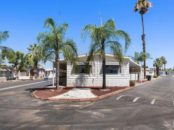 4 Tee Ln #4, Bakersfield, CA 93308