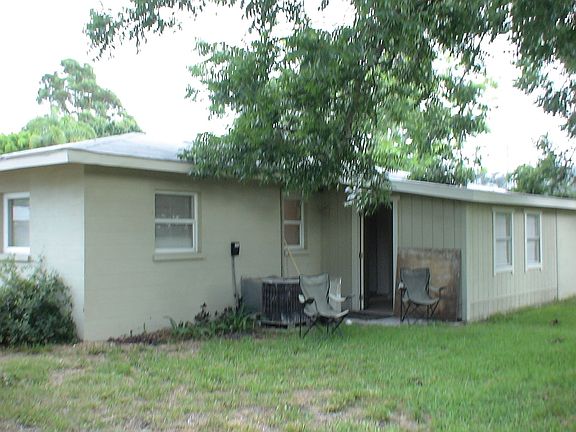2nd image of 4112 52nd St W