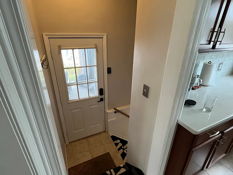 4417 Amherst Rd — Photo 9