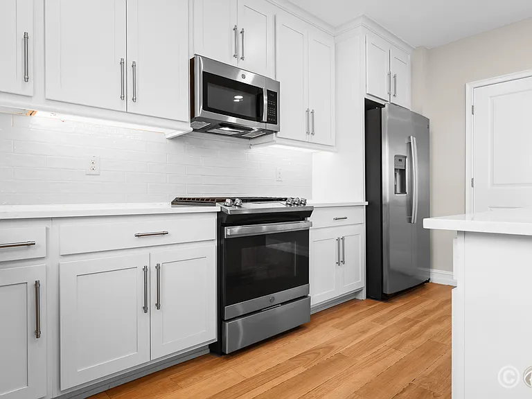 5351 Bridge St #16 — Photo 15