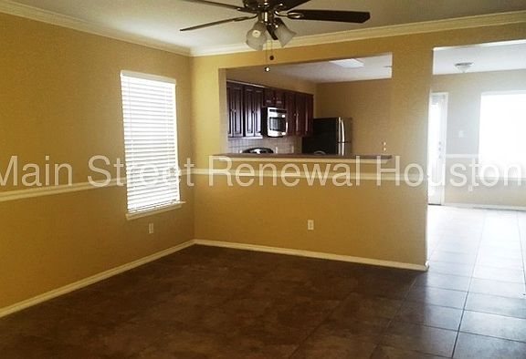 4th image of 8127 Chancewood Ln