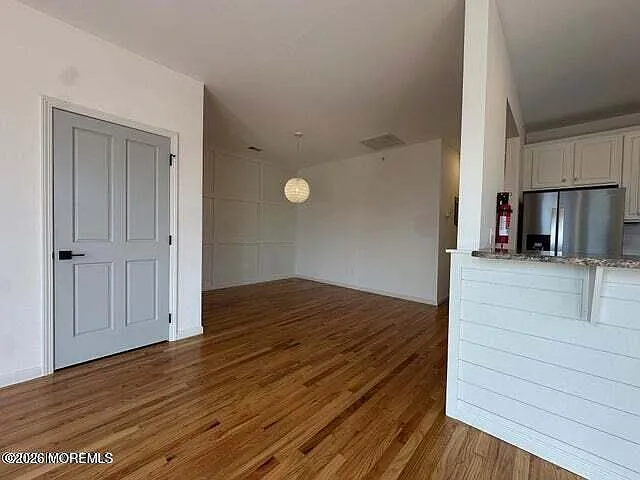 2 bed, $3,400 — Photo 3