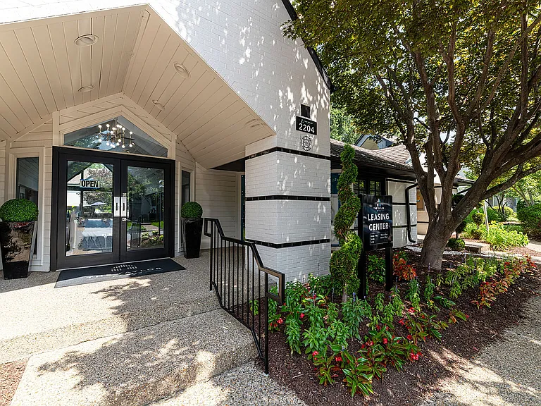 Leasing Office entrance