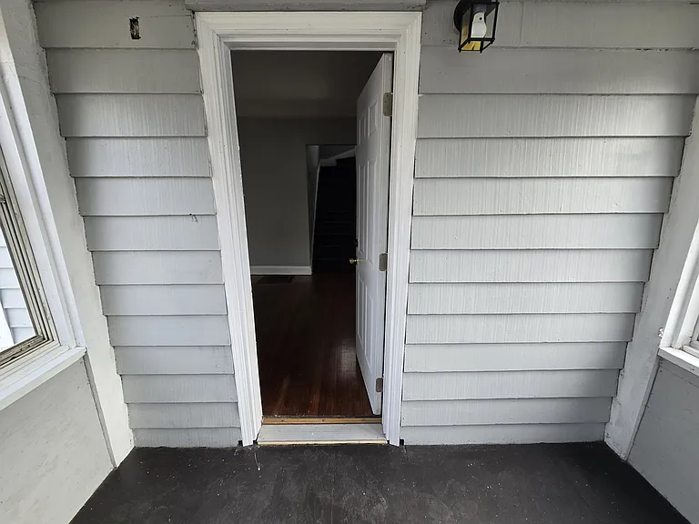 6017 Wallace Rd — Photo 3