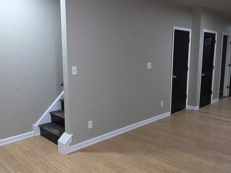 2405 Francis St — Photo 7