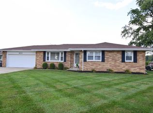 6204 W Harper Dr, Yorktown, IN 47396