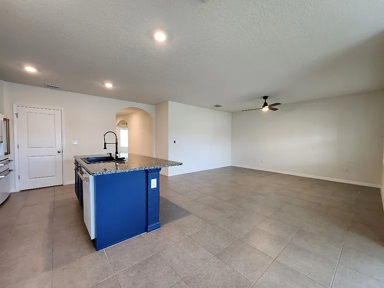 2448 Knight Island Dr — Photo 17