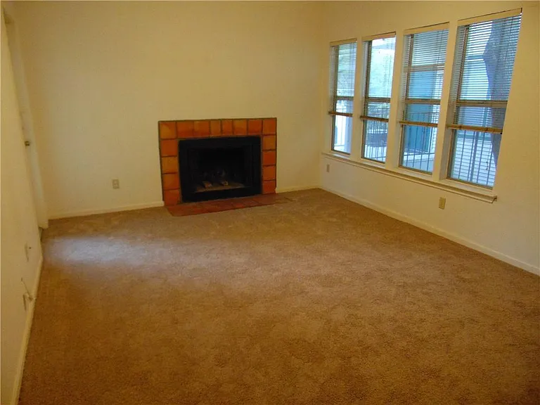 3115 Tom Green St #307 — Photo 6