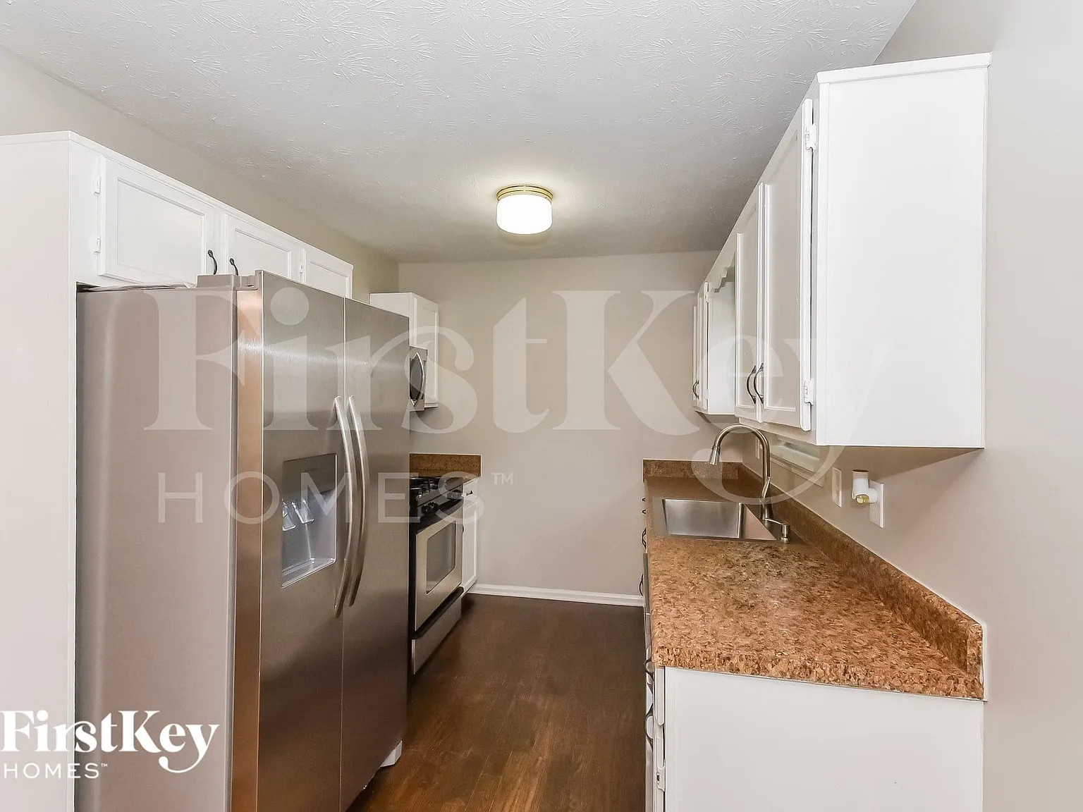 3 bed, 2.0 bath, 1144 sqft, $1,660 — Photo 4