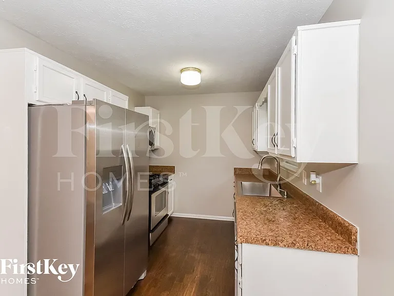 855 Clyde Cole Rd — Photo 4