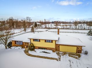 10315 Winn Rd, Richmond, IL 60071