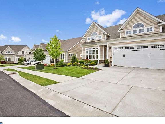 3rd image of 1242 Calista Ln