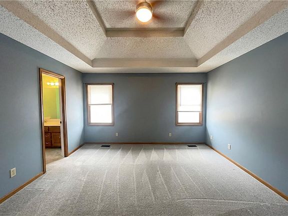 4th image of 1703 Park Ln