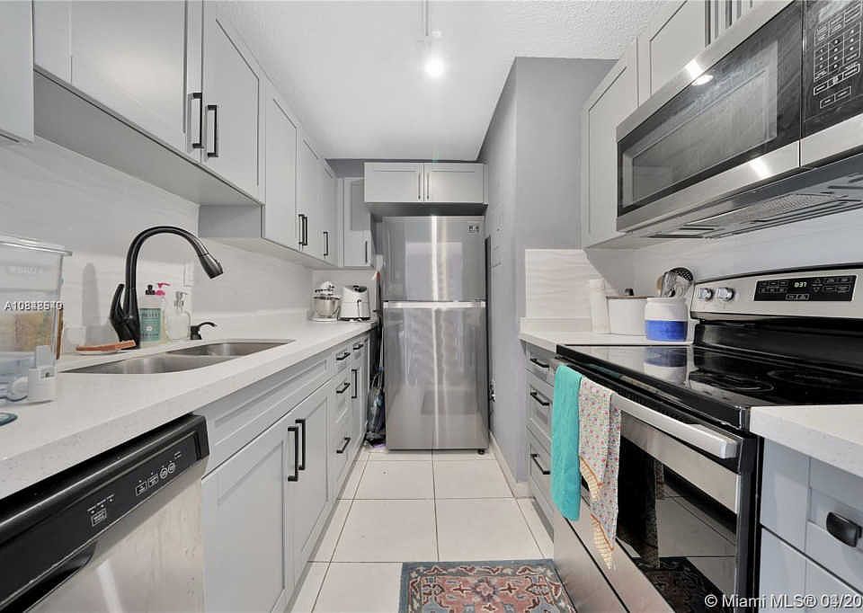 1st image of 7411 SW 152nd Ave #6-201