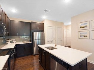 5265 Rockrose Ln BUILDING N16, Allentown, PA 18104