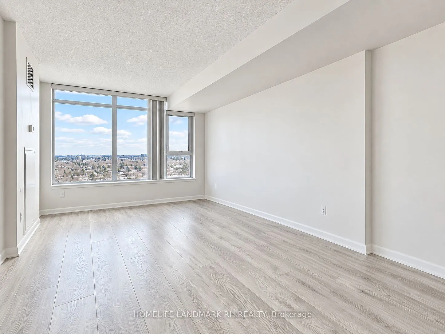 2 bed, $2,300 — Photo 2