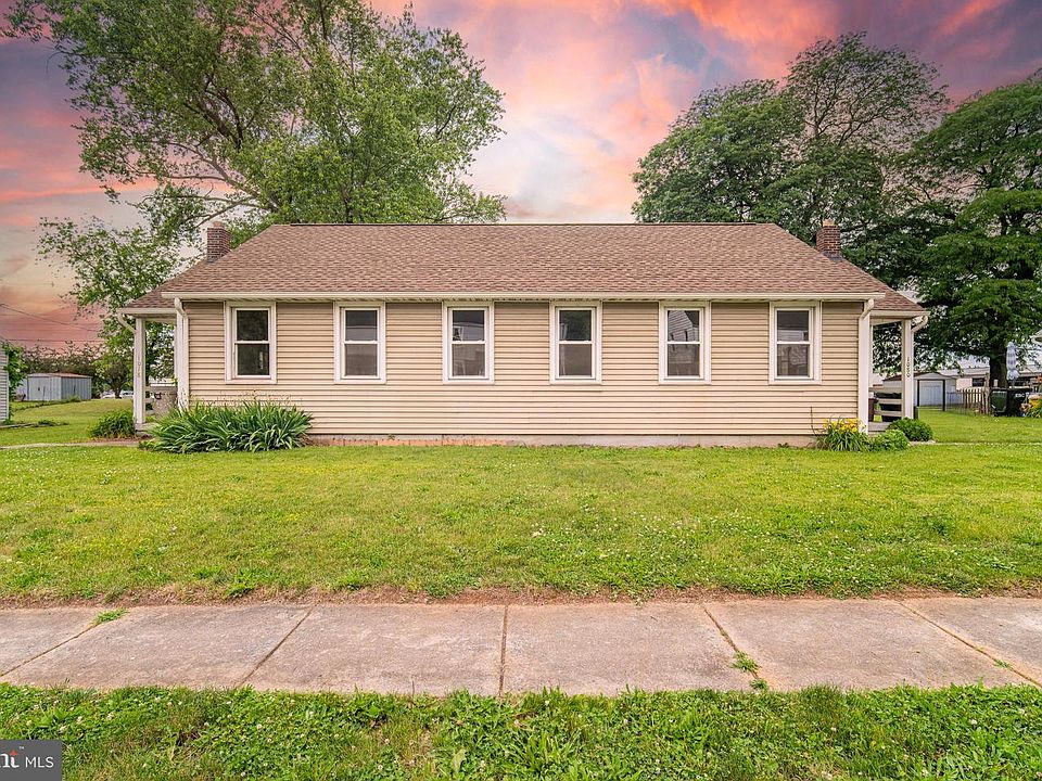1st image of 1078 Kelly Dr #1080