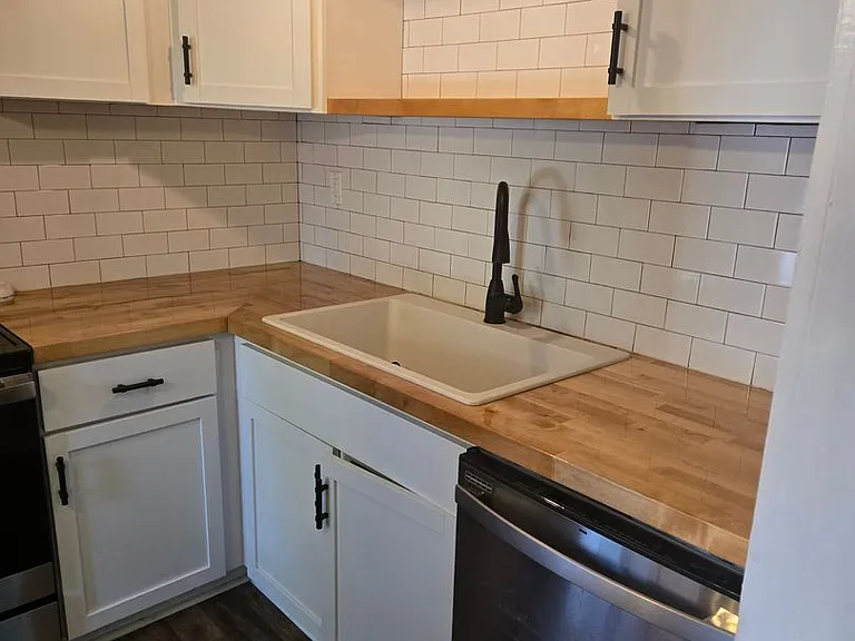1151 Bexley St — Photo 1