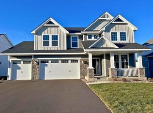 2975 Ironwood Blvd, Chaska, MN 55318
