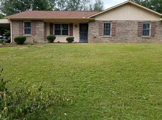 2508 White Chapel Dr, Columbus, GA 31907
