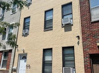 678 6th Ave, Brooklyn, NY 11215