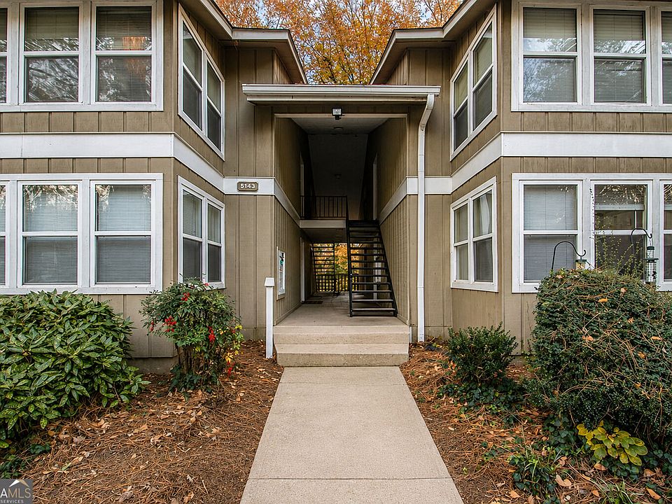1st image of 5143 Roswell Rd Unit 8