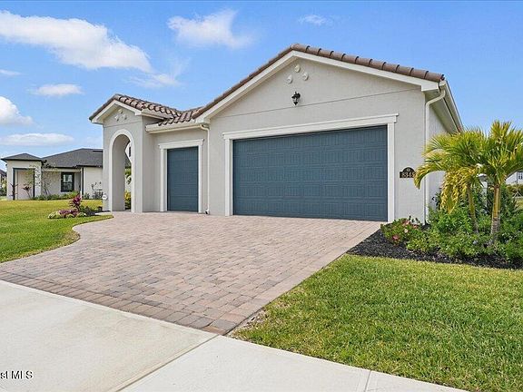 5th image of 8348 Gullen Dr