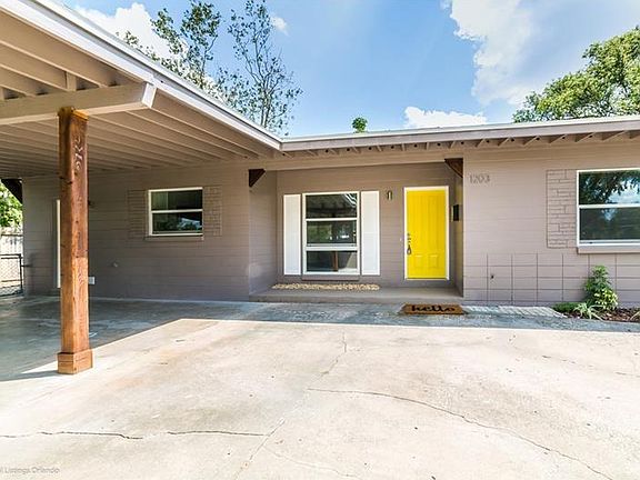 3rd image of 1203 Edmundshire Ln