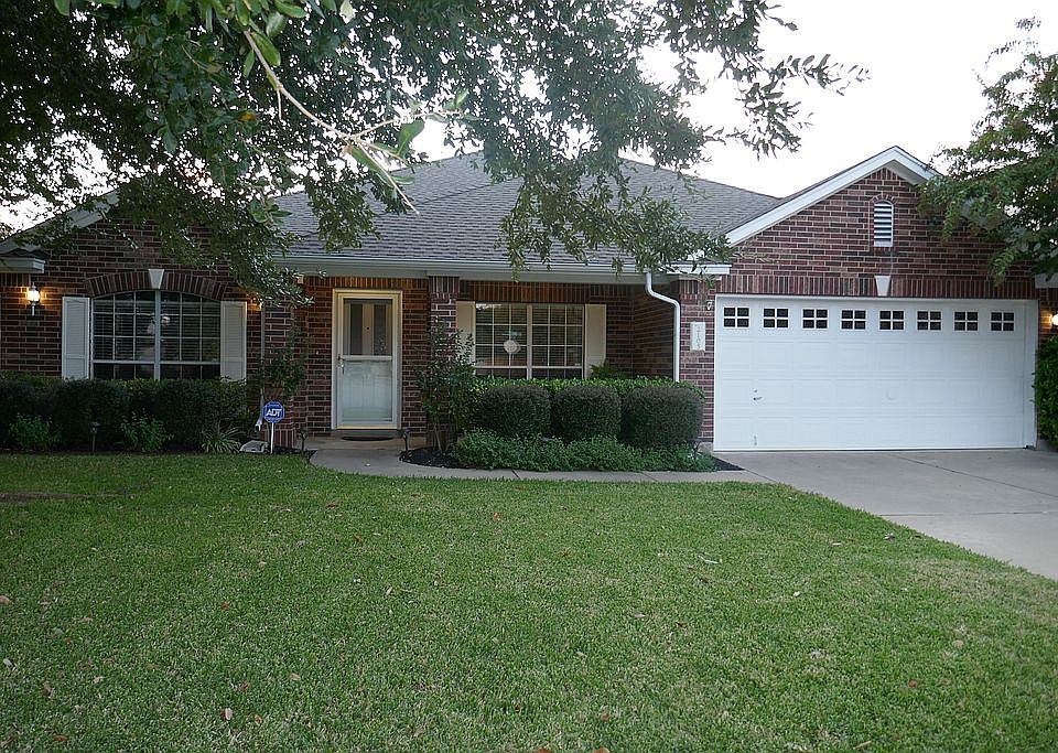 1st image of 2105 Wheaton Trl