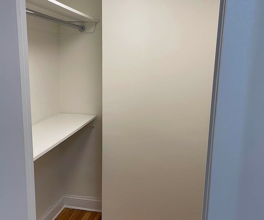 1st image of 14210 Hoover Ave APT 604